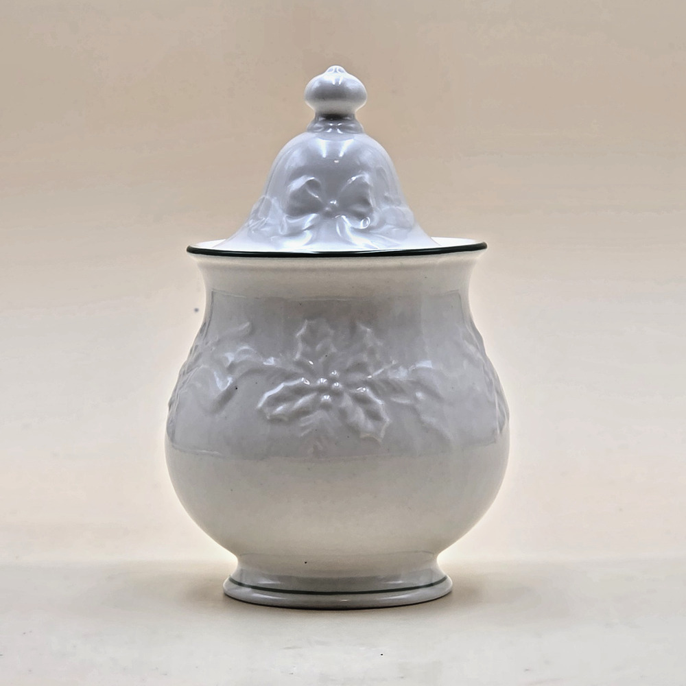 Mikasa Holiday Season Sugar Bowl With Lid Vintage 1996 Display Ready